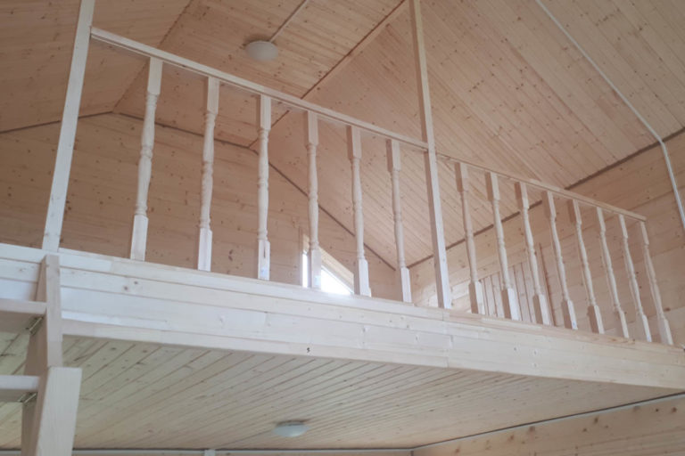 SAJT balkon 1 768x512